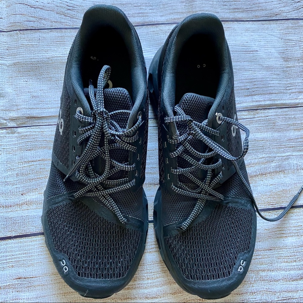 ON Running Cloudstratus Shoe
